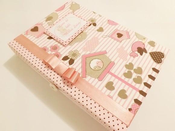Livro/Diário do bebê rosa para menina