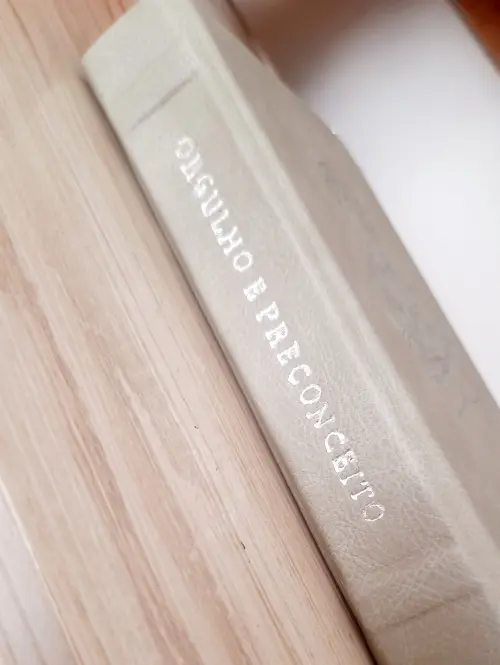Livro Orgulho e Preconceito - Edição Única Modificada