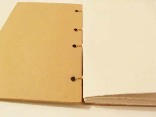 Agenda de bolso artesanal em papel couro