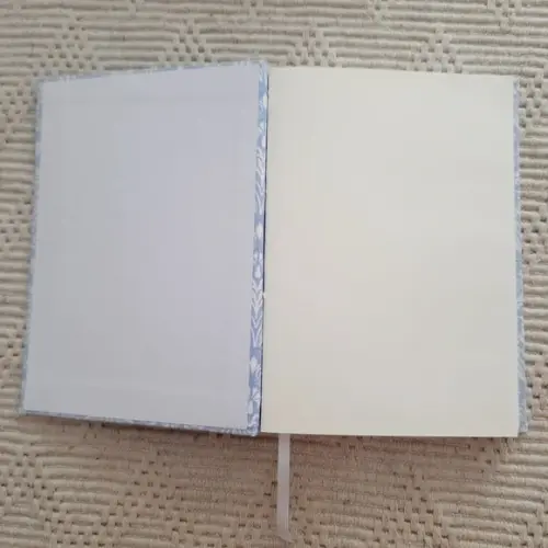 Agenda, Diário ou Caderno com Miolo Misto | Único Exemplar