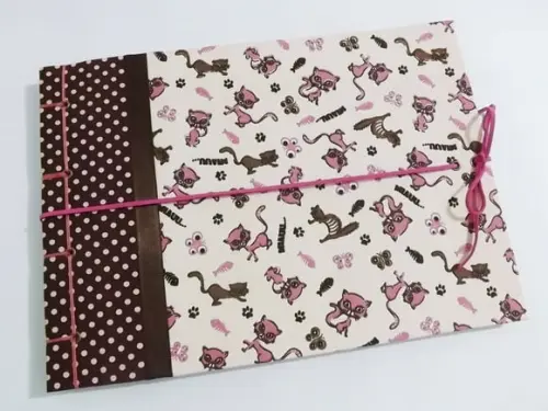 Álbum de fotos 20x30 cm com folhas kraft