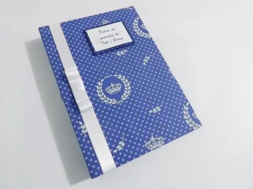 Diário de Gravidez Azul Royal Tema Coroa
