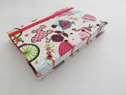 Diário ou Caderno de Bolso com Elástico Paris Rosa