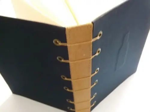 Livro do Vinho para Rótulos e Anotações