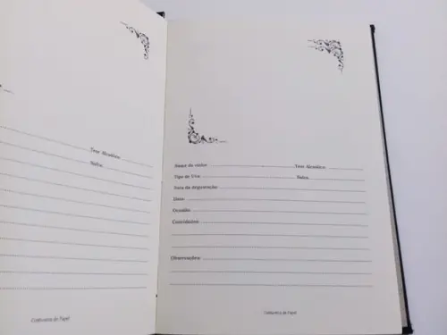 Livro do Vinho para Rótulos e Anotações