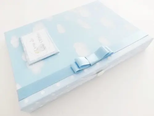 Livro/Diário do bebê azul nuvem com poá