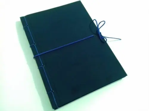 Álbum de fotos 30x20 cm com folhas kraft