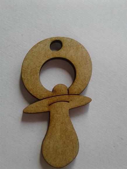 APLIQUE CHUPETA MDF 7cm.