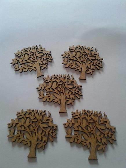 Arvore mdf 8cm.