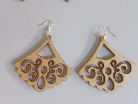 Brinco em mdf Cru (atacado)