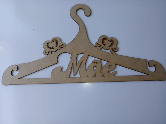 Cabide em mdf Mãe
