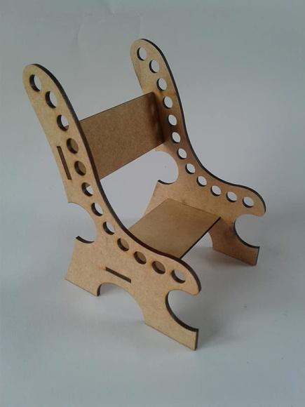 Cadeira Porta Lapis mdf