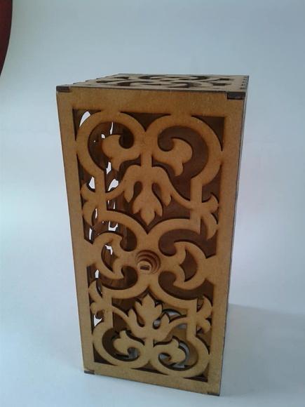 Caixa mdf Vazada