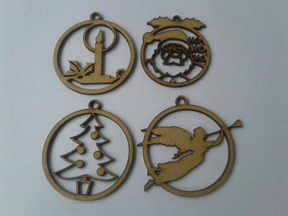 Enfeite (bola) de Natal mdf