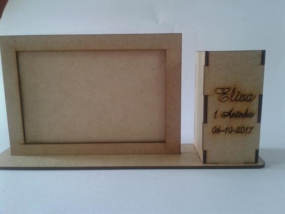 Porta Retrato com Porta Lápis mdf