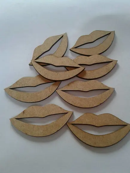 Aplique Boca mdf