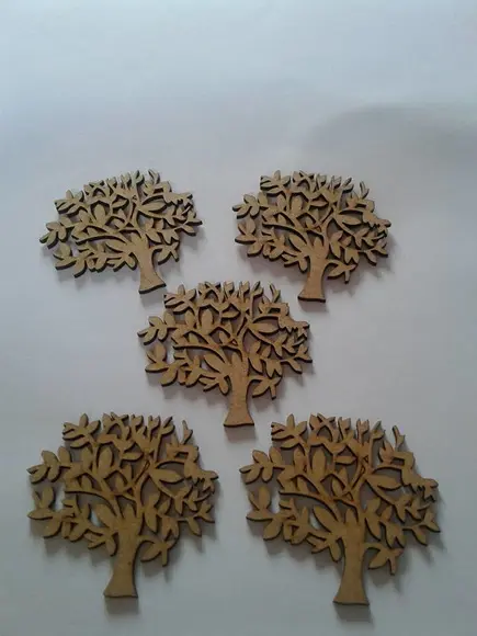 Arvore mdf 8cm.