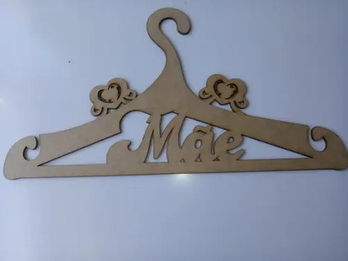 Cabide em mdf Mãe