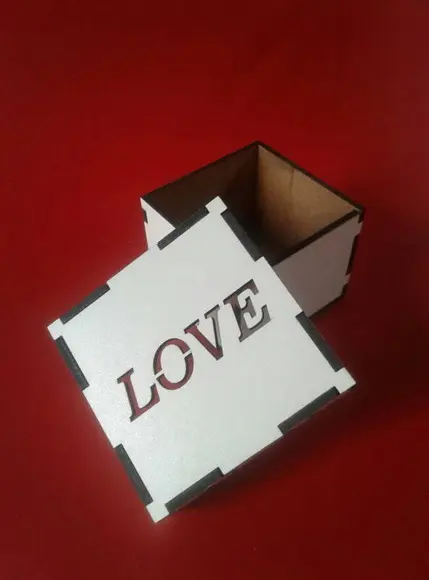 Caixa Love Branca 6x6 C/passa Fita.