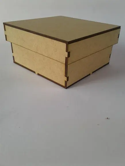 Caixa mdf Cru 15x15x6 no Laser