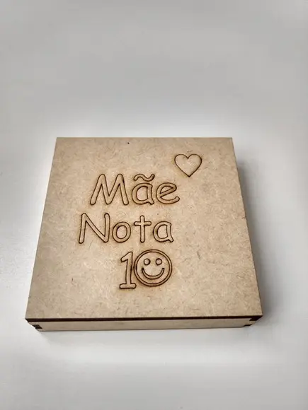 Caixinha 8x8 mdf Mãe Nota 10