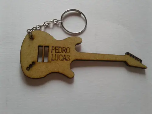 Chaveiro Guitarra mdf