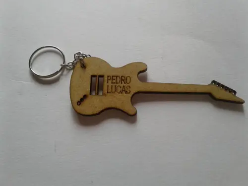 Chaveiro Guitarra mdf