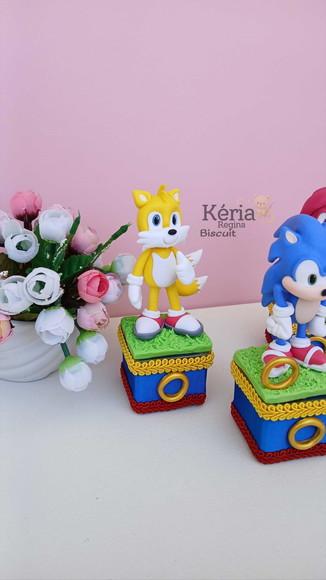 Caixinha Sonic, Knuckles e Tails em Biscuit