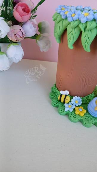 Porta Canetas Ursinho Pooh em Biscuit