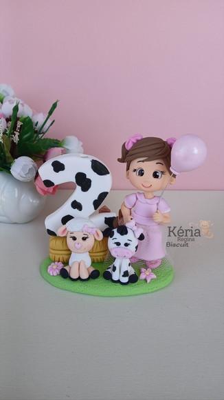 Topo Fazendinha Rosa em Biscuit