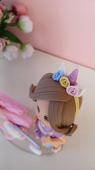 Topo de Bolo Unicórnio Personalizado em Biscuit
