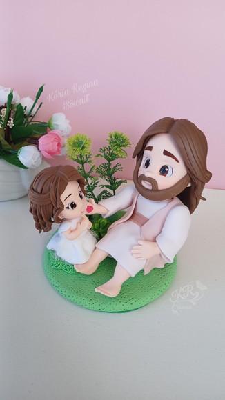 Topo Personalizado, Menina com Jesus, em Biscuit