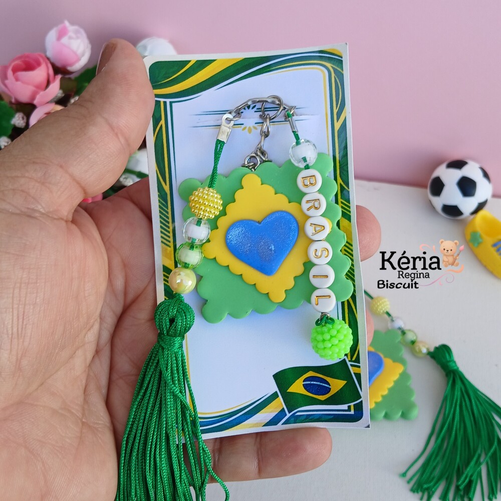 Chaveiros Brasil de Biscuit para lembrancinhas
