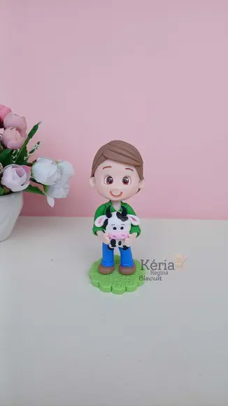Menino da Fazendinha em Biscuit