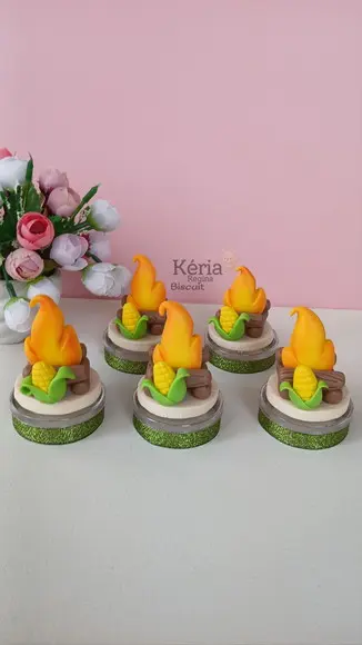 Lembrancinhas Junina/festa na Roça em Biscuit