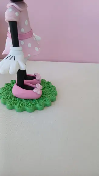 Minnie Peça Decorativa em Biscuit