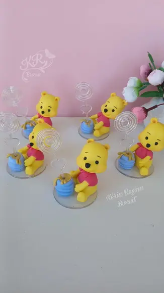 Porta Foto/recado Ursinho Pooh em Biscuit