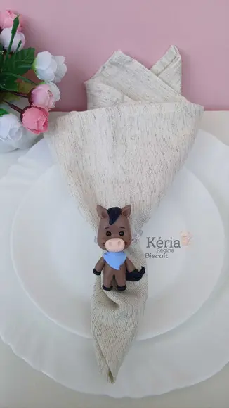 Porta Guardanapo Fazendinha em Biscuit
