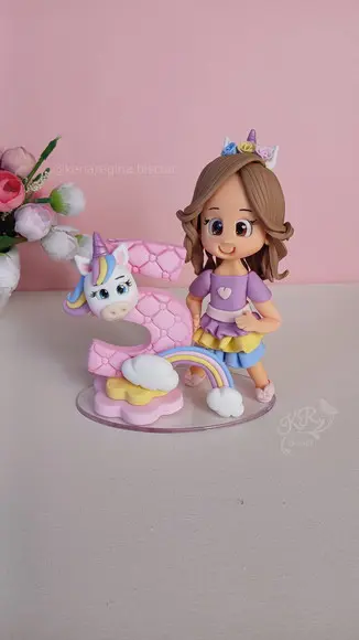 Topo de Bolo Unicórnio Personalizado em Biscuit