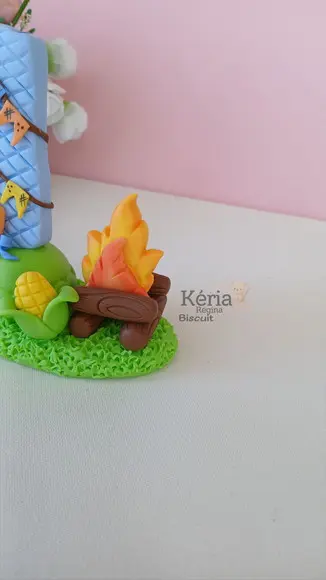 Vela Junina em Biscuit