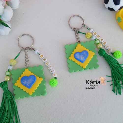 Chaveiros Brasil de Biscuit para lembrancinhas