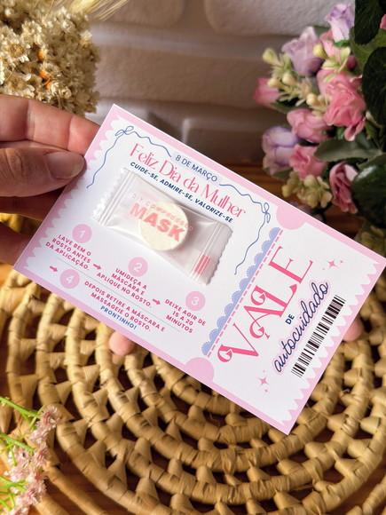 Card com Máscara Facial Comprimida- Dia da Mulher