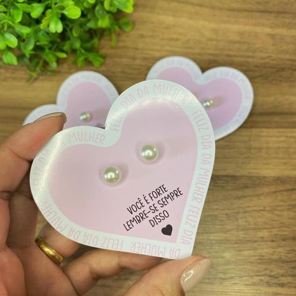 Card Coração com Brincos Personalizados Dia da Mulher