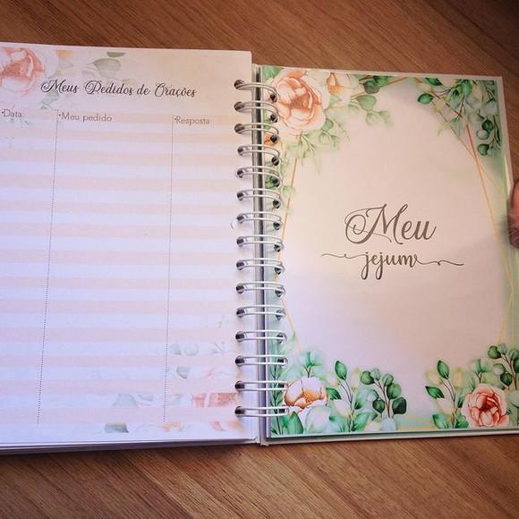 PLANNER DEVOCIONAL CRISTÃO