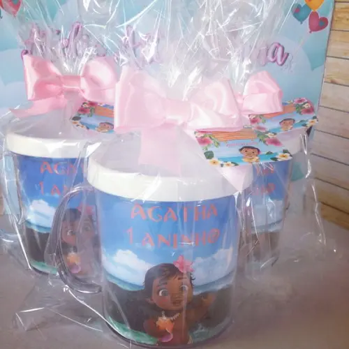 Caneca acrílica personalizada