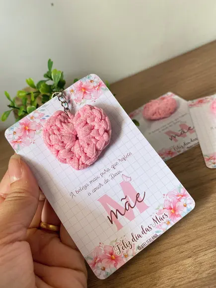 Card com Chaveiro de Crochê