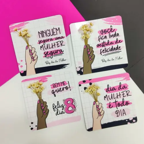 Card com Mini Flores para Dia da Mulher