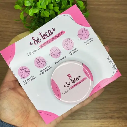 Cartão Com Button Imã Outubro Rosa