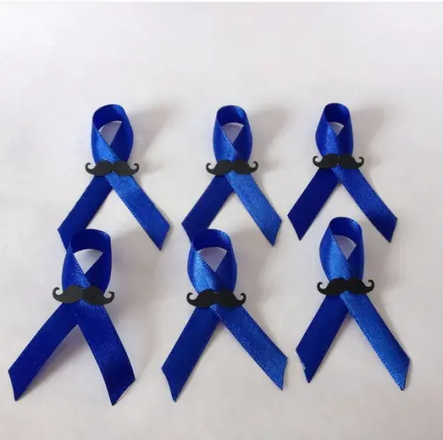 Lacinho novembro azul com mustache