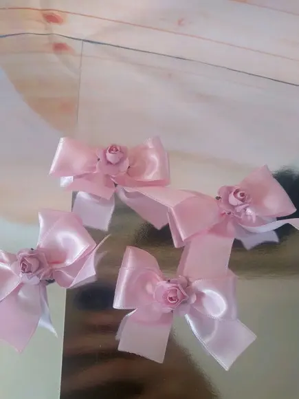 Laços de cetim prontos com rosa em papel